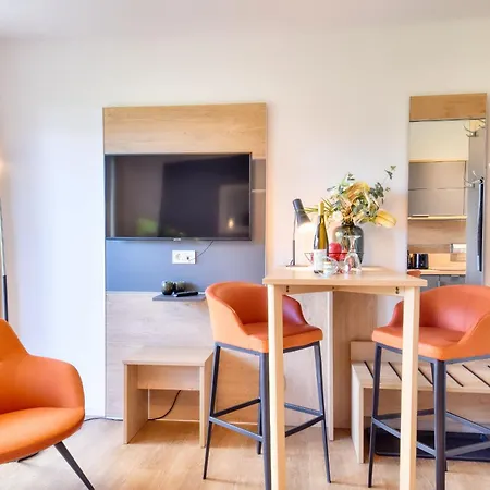Apartment Sturmtaucher 24 Im Wreecher Idyll Ruegen By Ruyastay *